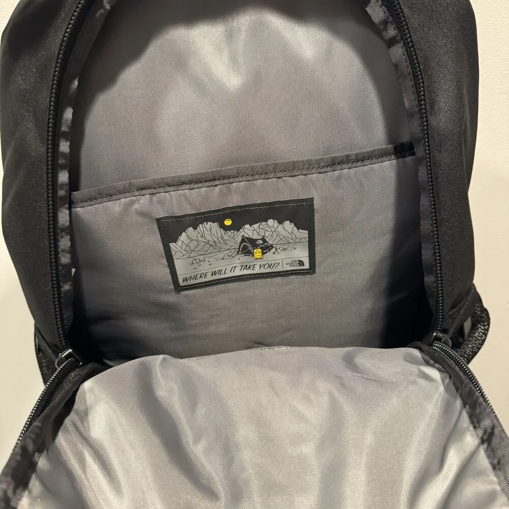 NWT North Face Jester Backpack Black FlexVent Laptop School Travel Daypack Hike - Picture 8 of 11